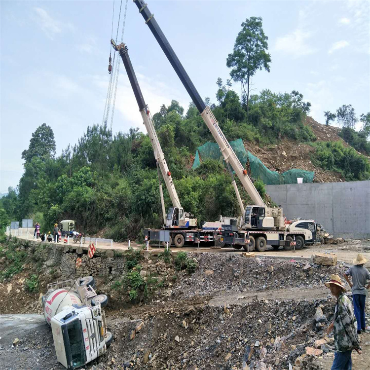 仁化仁化24小时应急道路救援吊装吊装现场实拍